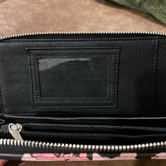 Betsey Johnson Pink and Black Rose Wristlet Wallet - Picture 4 of 6